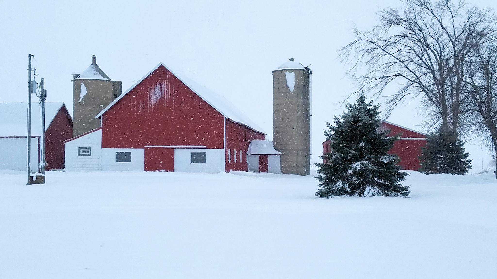 Red barn in the snow